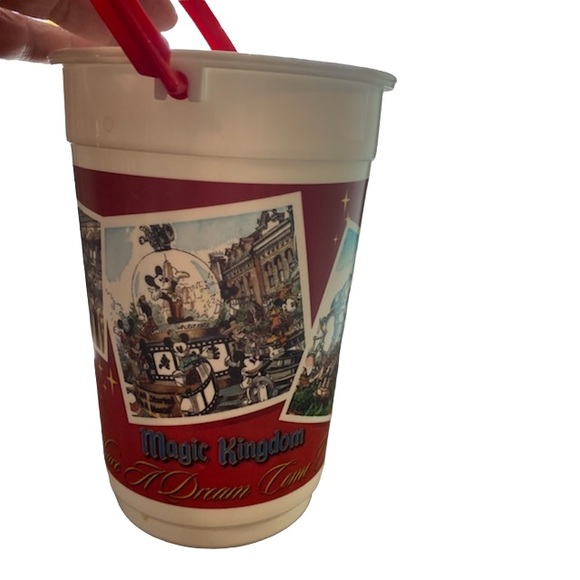 Disney Magic Kingdom Orville Redenbacher’s Popcorn Bucket, no lid, used - Picture 2 of 8